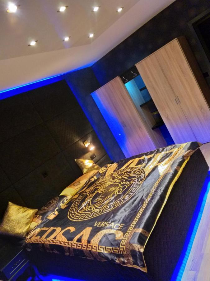Modern Hoteliving Gießen Buitenkant foto