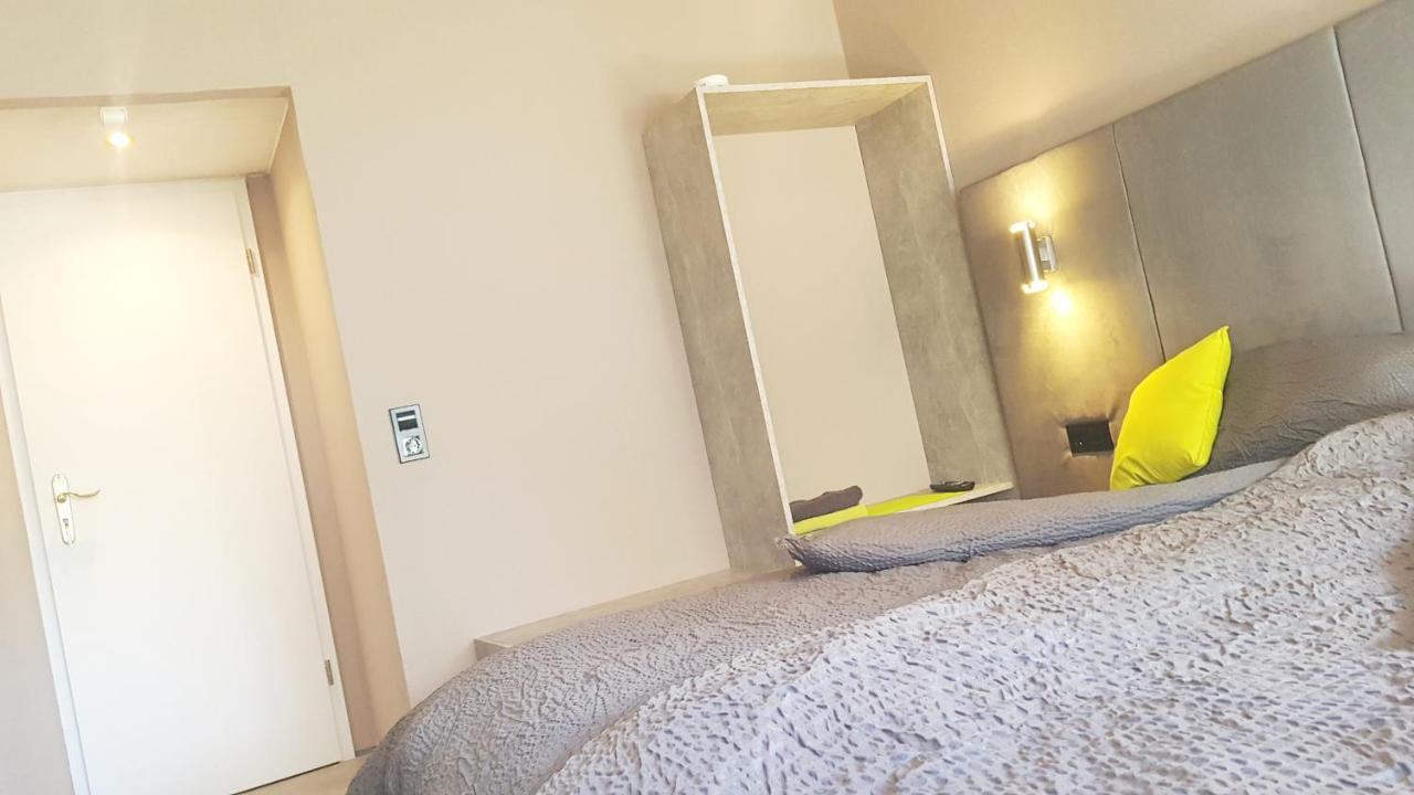 Modern Hoteliving Gießen Buitenkant foto